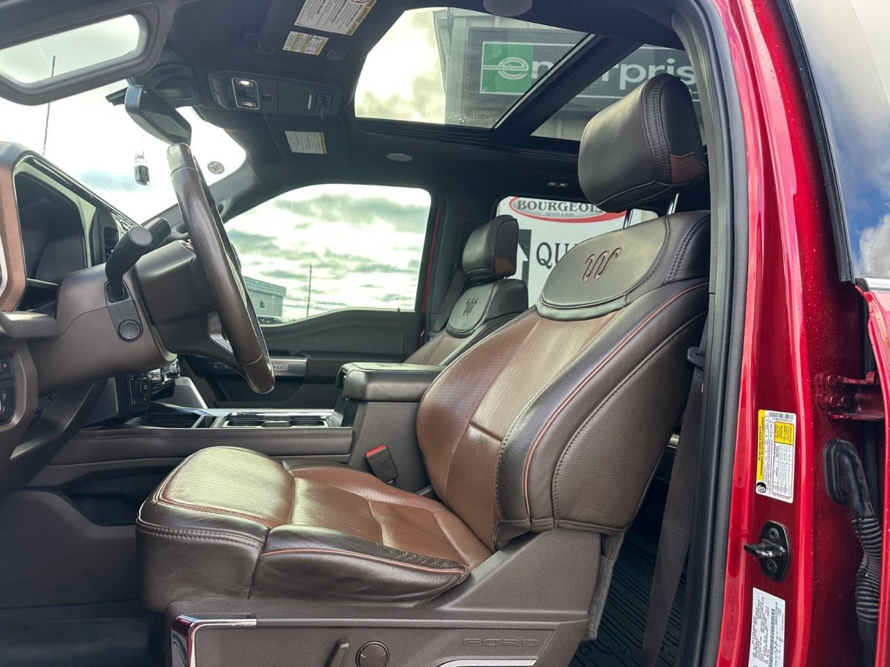 2023 Ford F-250 Super Duty SRW KING RANCH 4WD CREW CAB 6.75' BOX Photo