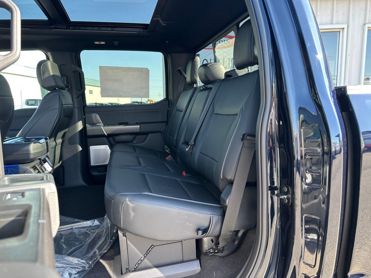 2025 Ford F-150 Lariat 4WD SuperCrew 5.5' Box Photo