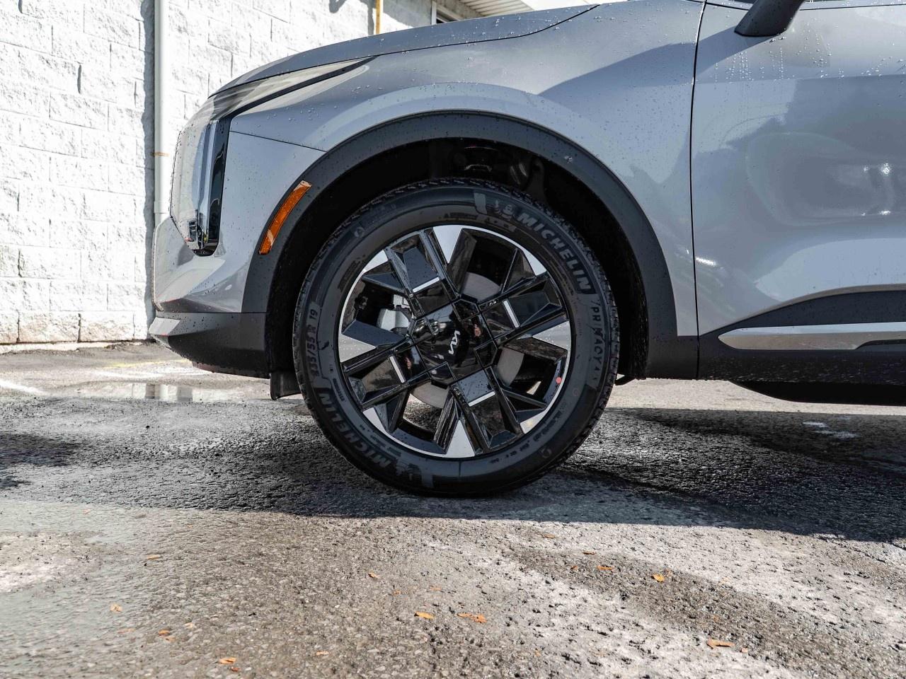 2026 Kia Sportage Plug-In Hybrid EX AWD Photo