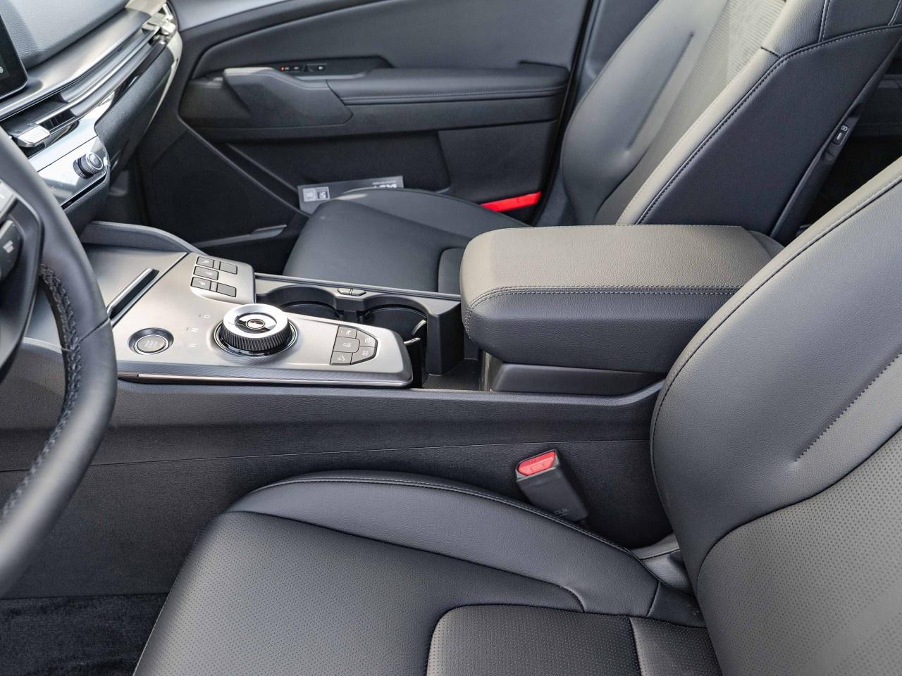 2026 Kia Sportage Plug-In Hybrid EX AWD Photo