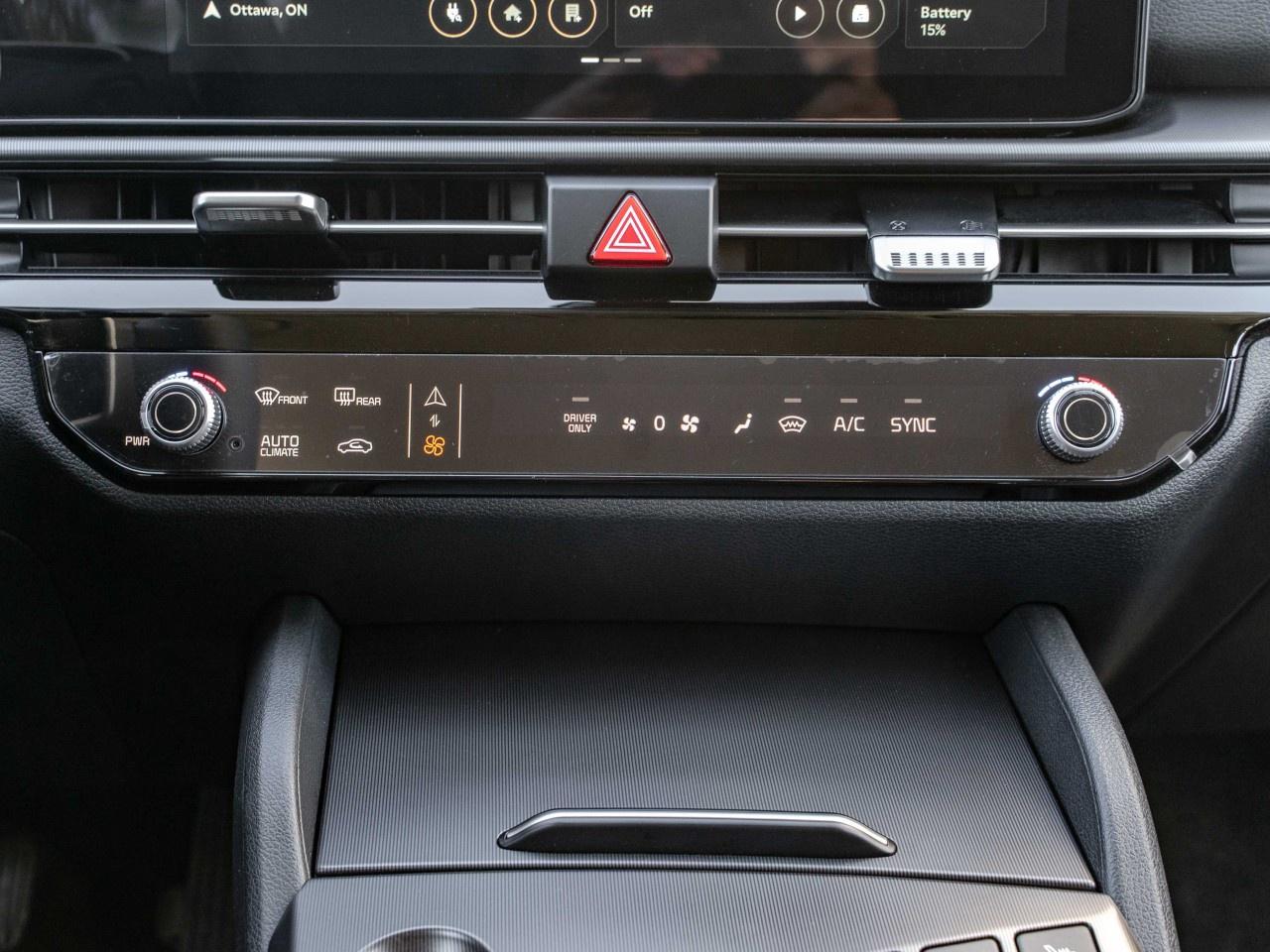 2026 Kia Sportage Plug-In Hybrid EX AWD Photo