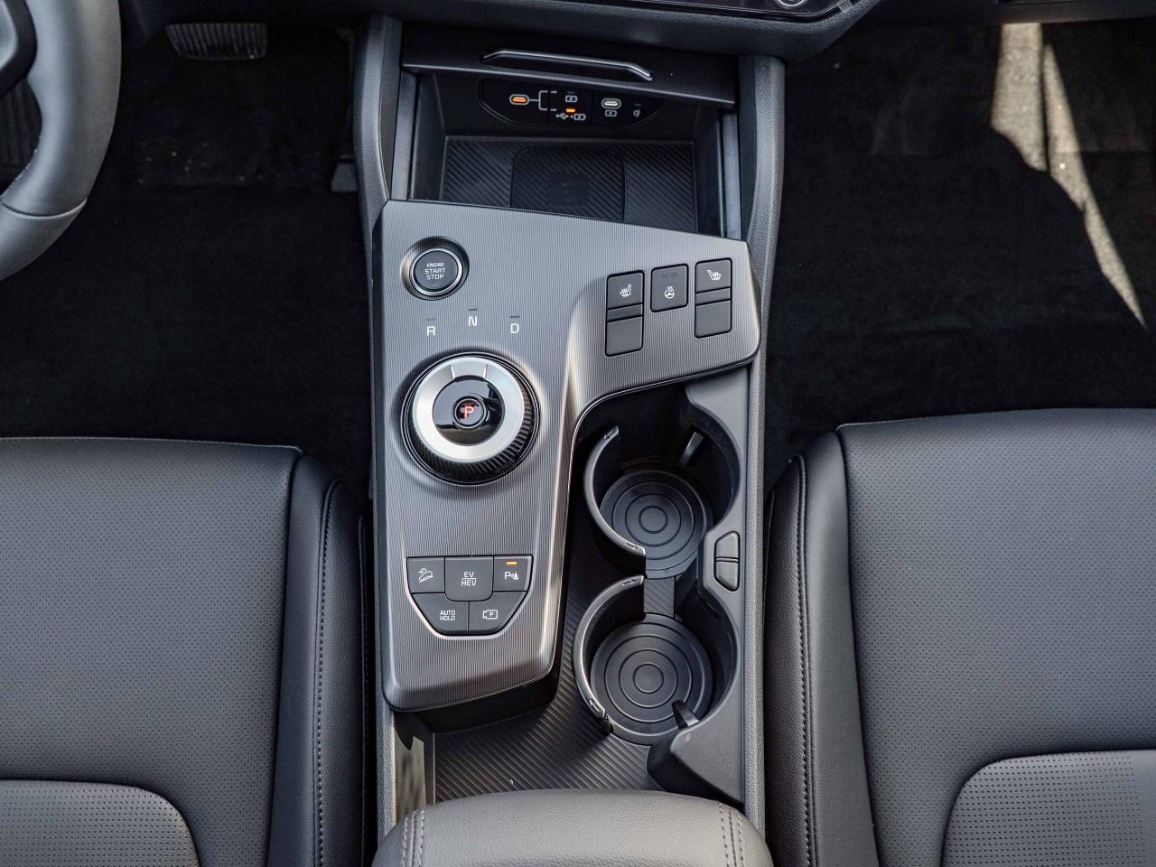 2026 Kia Sportage Plug-In Hybrid EX AWD Photo