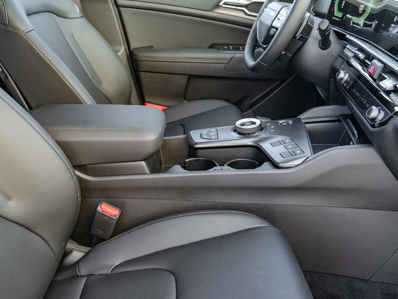 2026 Kia Sportage Plug-In Hybrid EX AWD Photo