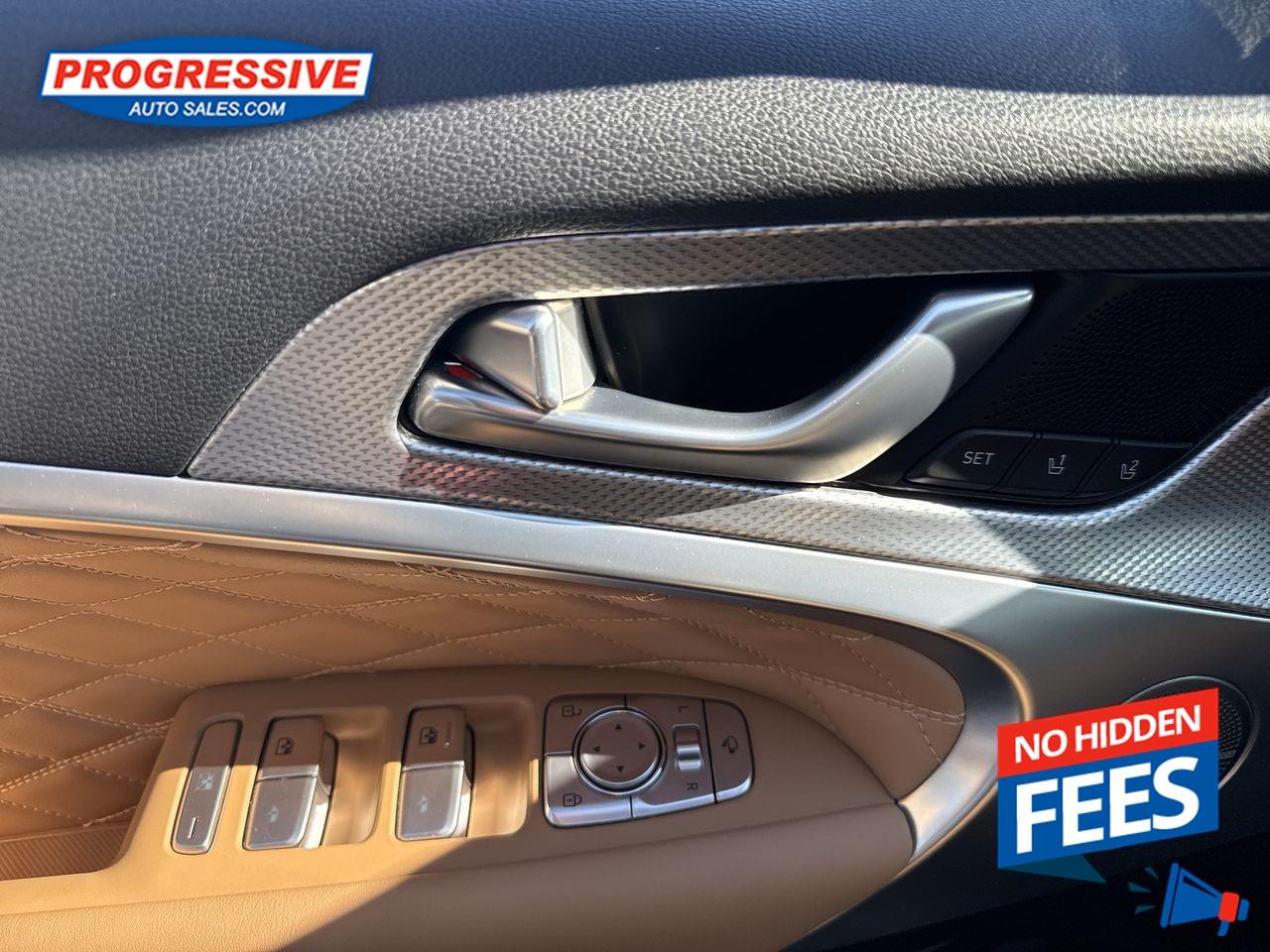 2022 Genesis G70 2.0T Prestige - Head Up Display Photo