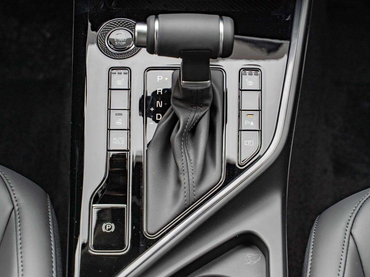 2026 Kia NIRO EX FWD Photo