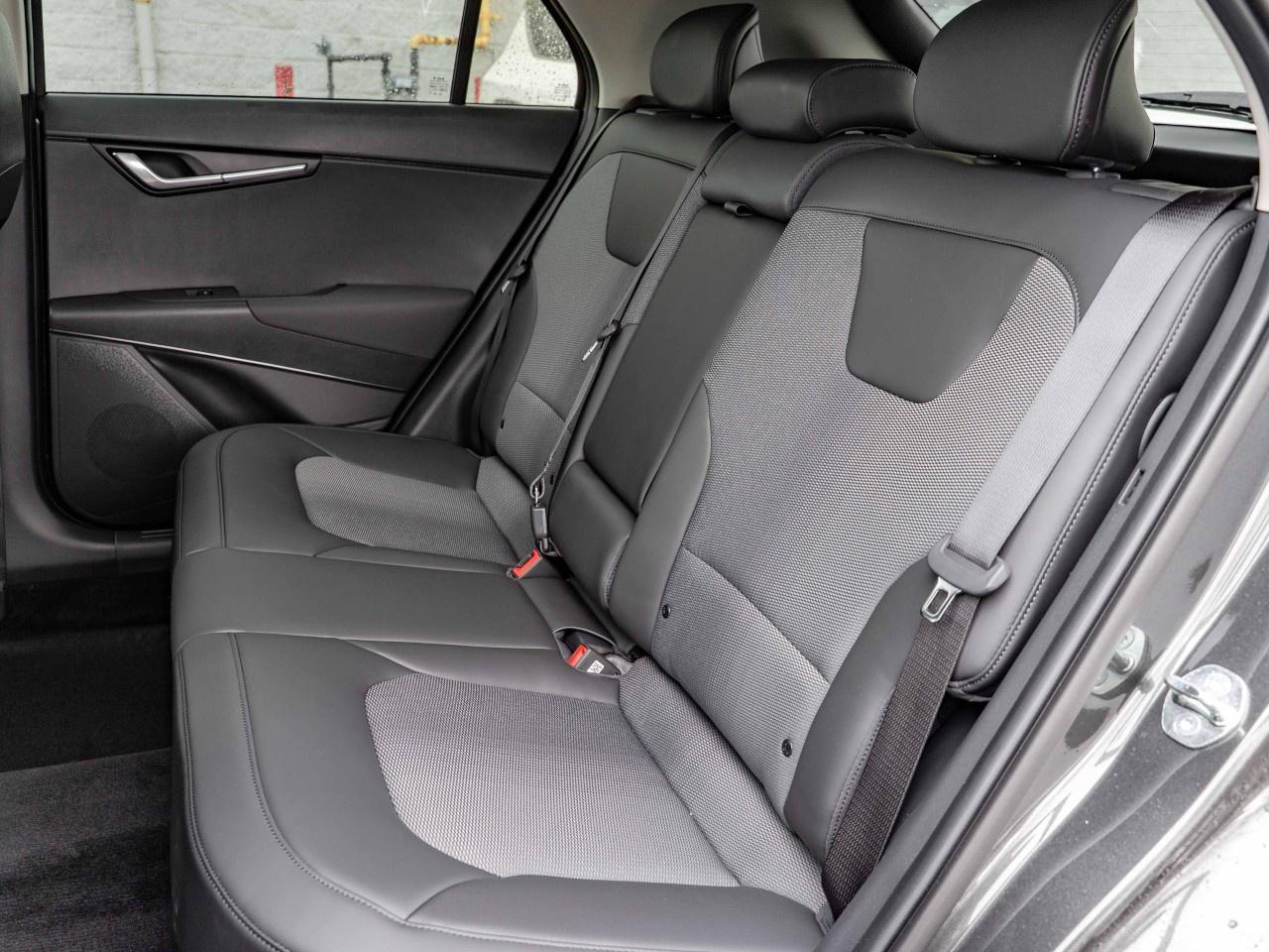 2026 Kia NIRO EX FWD Photo