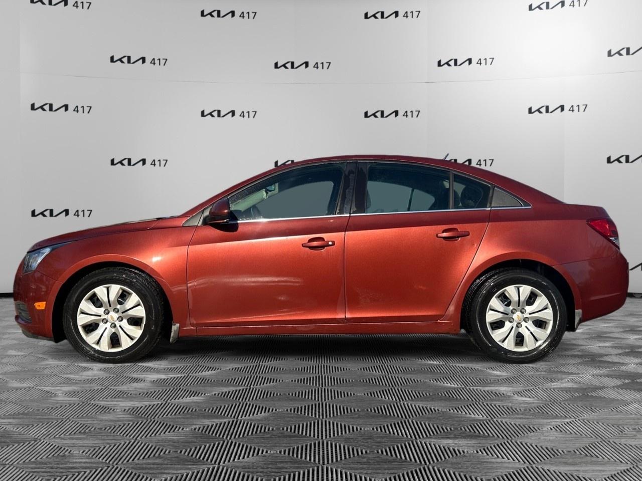 2012 Chevrolet Cruze 4dr Sdn LT Turbo w/1SA Photo