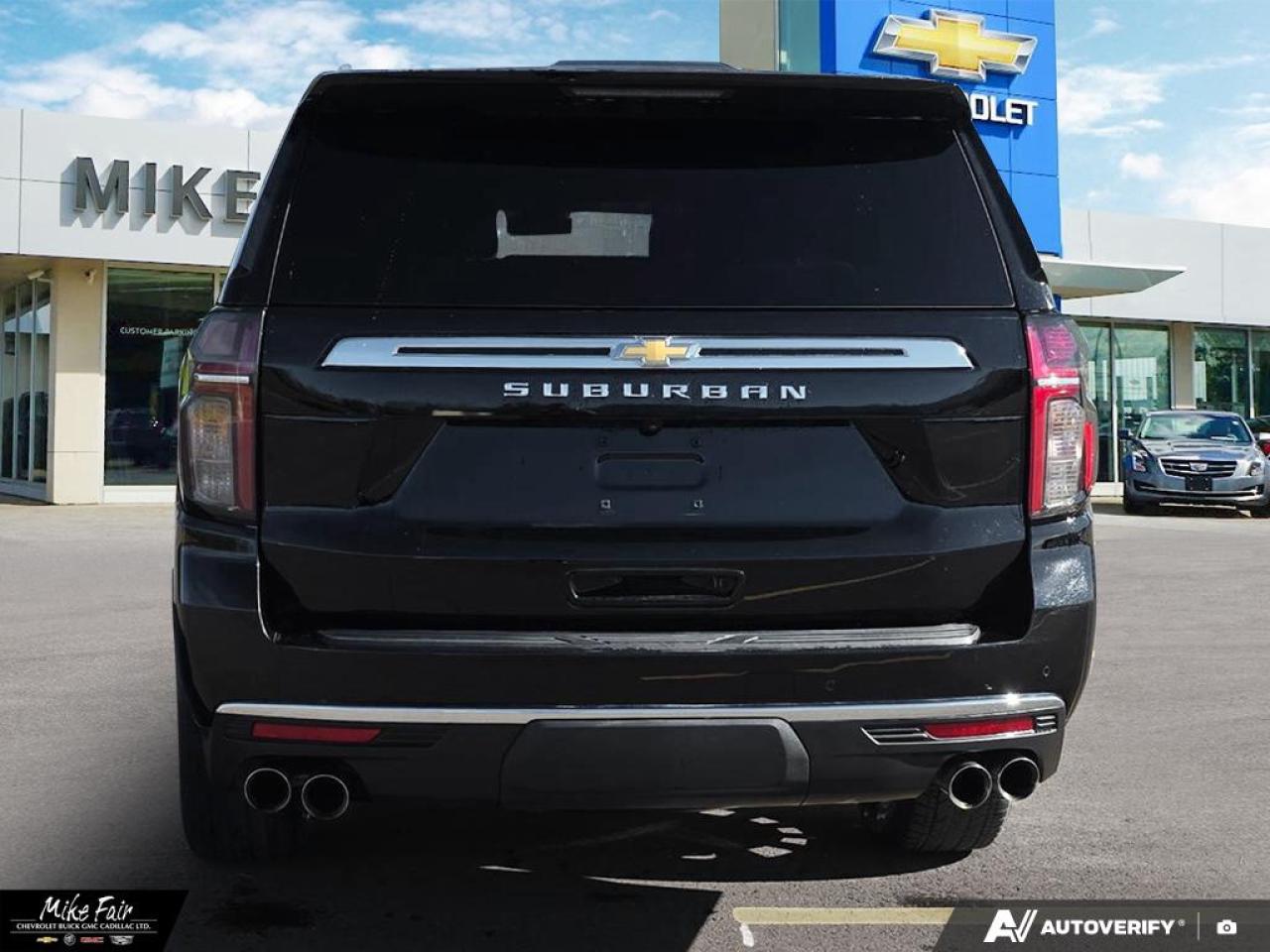 2023 Chevrolet Suburban Premier keyless start,deep tint rear glass,safety alert seat,heated front seats/steering wheel,assist steps Photo