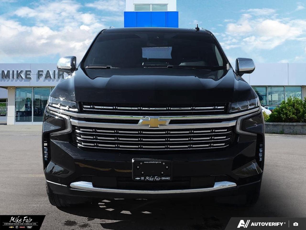 2023 Chevrolet Suburban Premier keyless start,deep tint rear glass,safety alert seat,heated front seats/steering wheel,assist steps Photo
