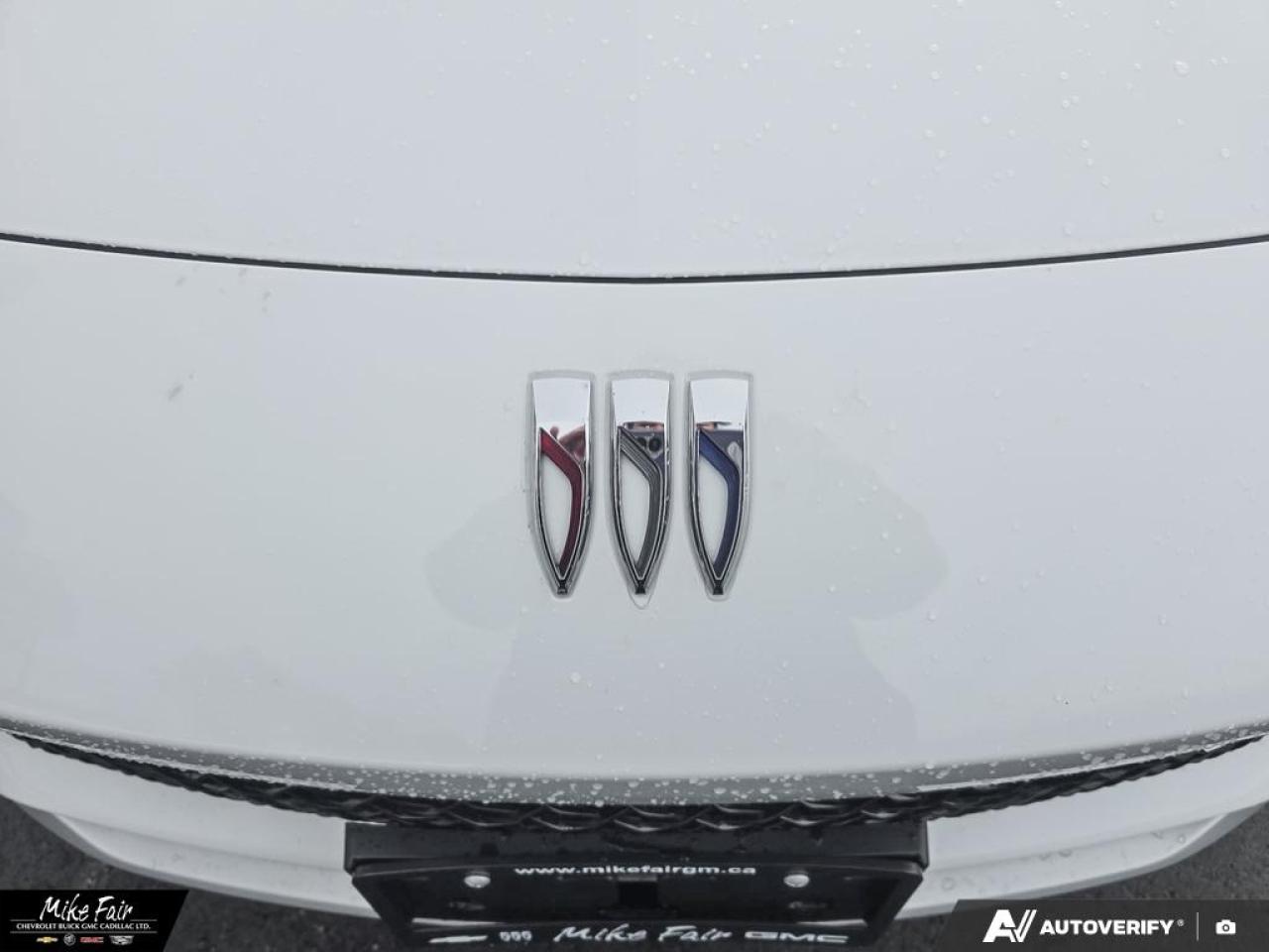 2025 Buick Envista Sport Touring FWD,power moonroof,heated front seats/outside mirrors,HD rear camera Photo