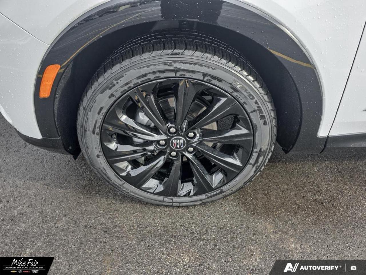 2025 Buick Envista Sport Touring FWD,power moonroof,heated front seats/outside mirrors,HD rear camera Photo