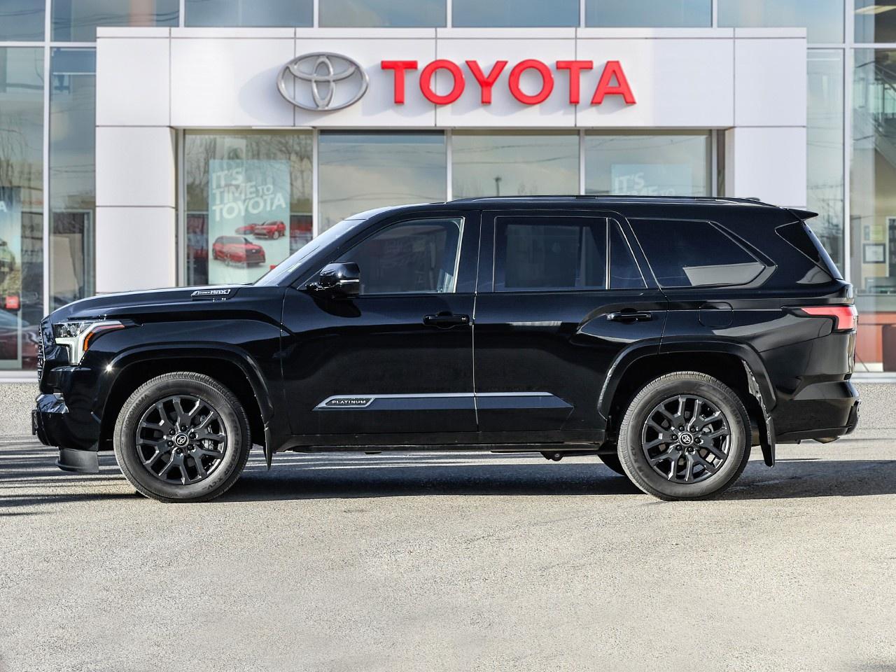2025 Toyota Sequoia Platinum Photo2