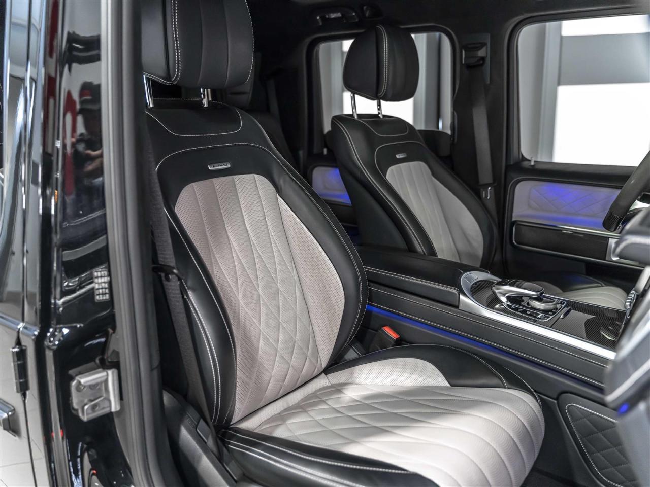 2021 Mercedes-Benz G63 AMG AMG G 63|G MANUFAKTUR|AMG CARBON INTERIOR|MASSAGE Photo