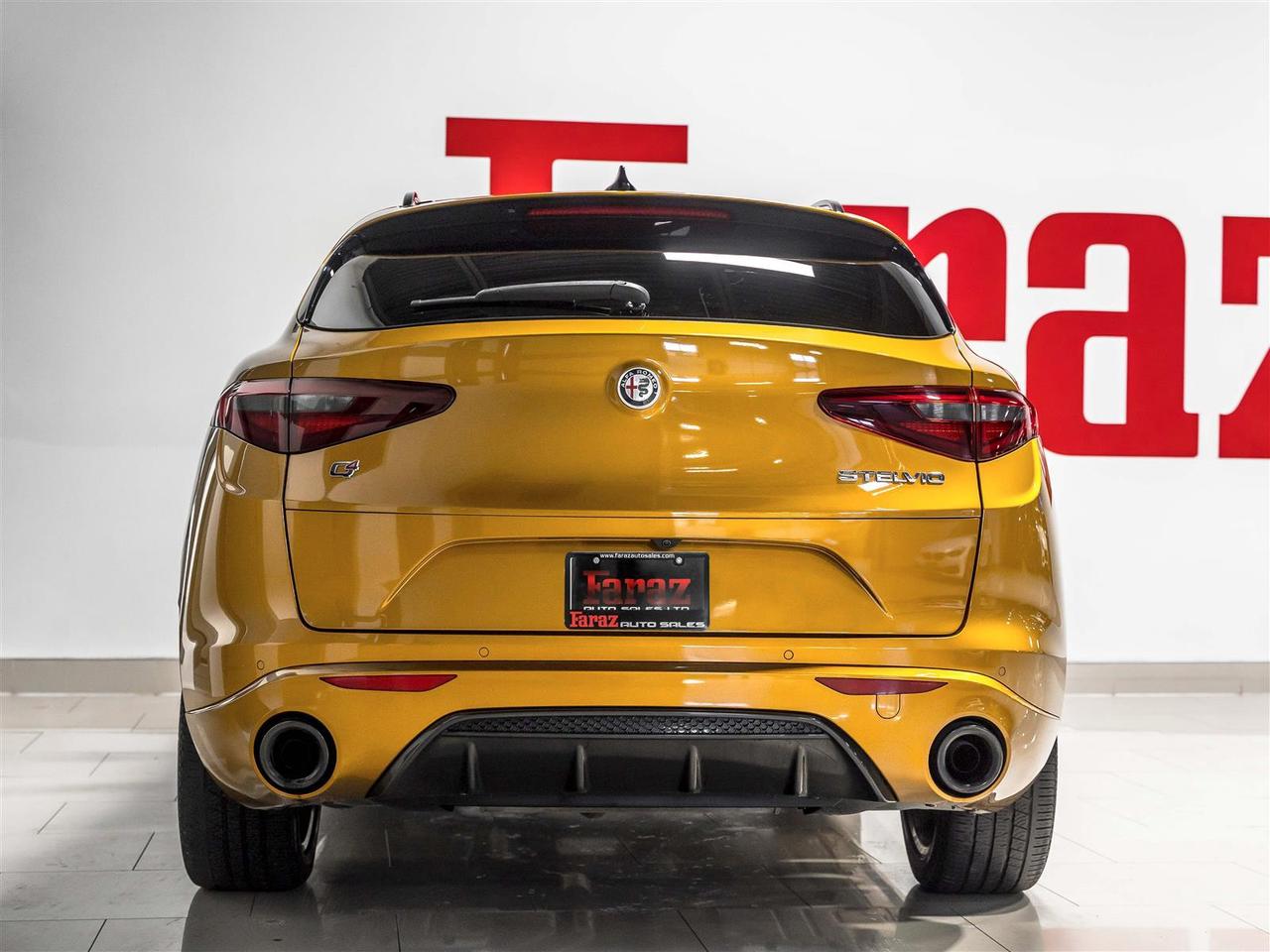 2022 Alfa Romeo Stelvio $325 BI WEEKLY $2500 DOWN| VELOCE|Q4|ADAPT CRUISE|HARMAN KARDON|BLINDSPOT|PANO|LOADED Photo