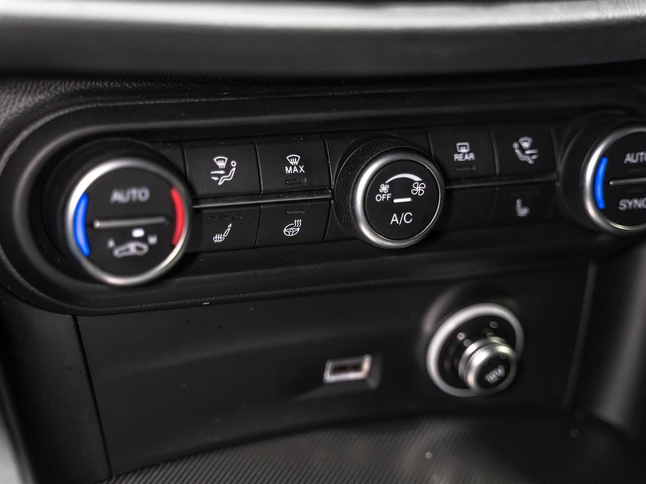 2022 Alfa Romeo Stelvio $325 BI WEEKLY $2500 DOWN| VELOCE|Q4|ADAPT CRUISE|HARMAN KARDON|BLINDSPOT|PANO|LOADED Photo