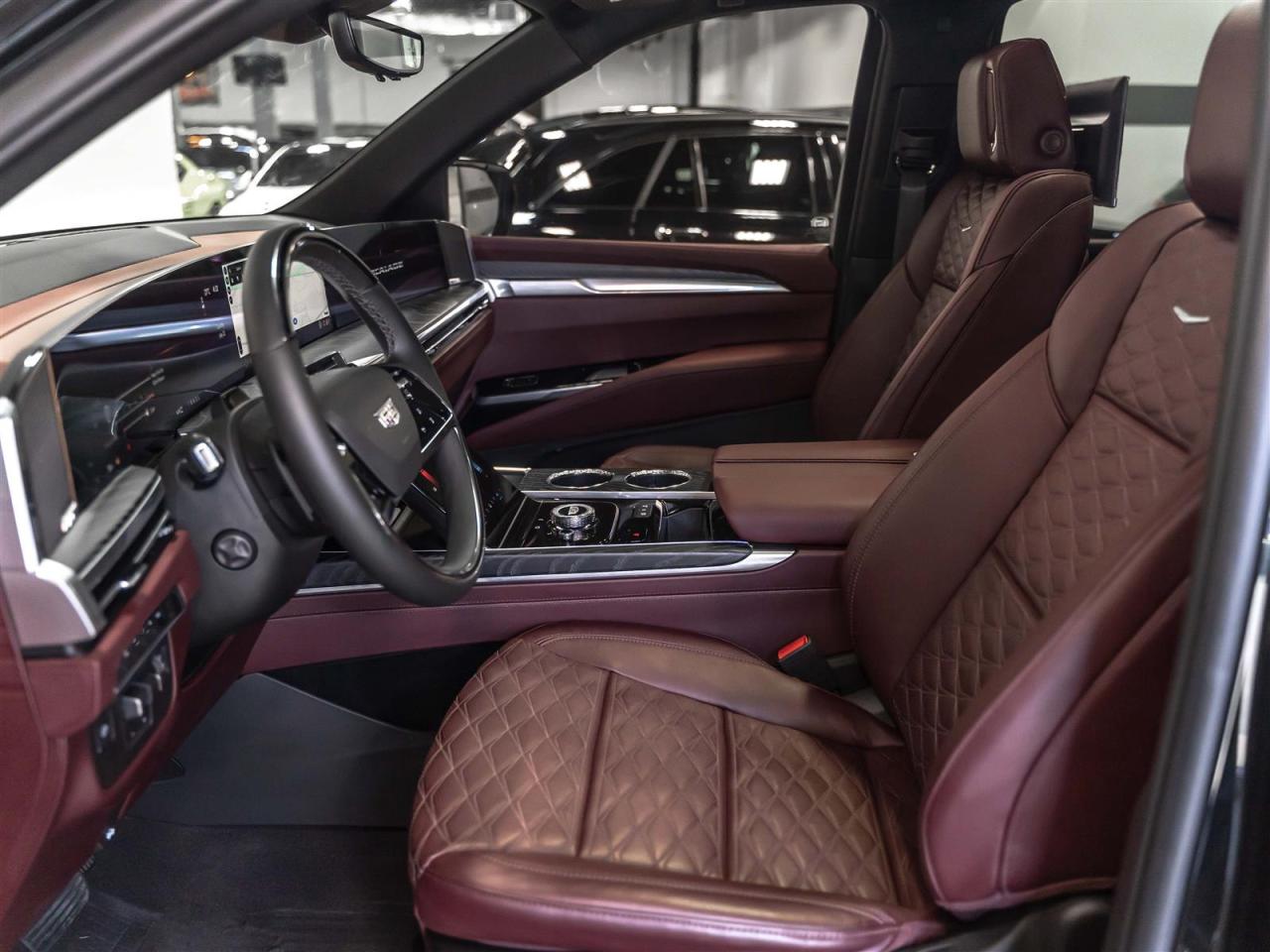 2025 Cadillac Escalade ESV 4WD PREMIUM LUXURY|NO LUX TAX|TV/DVD|PREMIUM INTERIOR|7PASS Photo