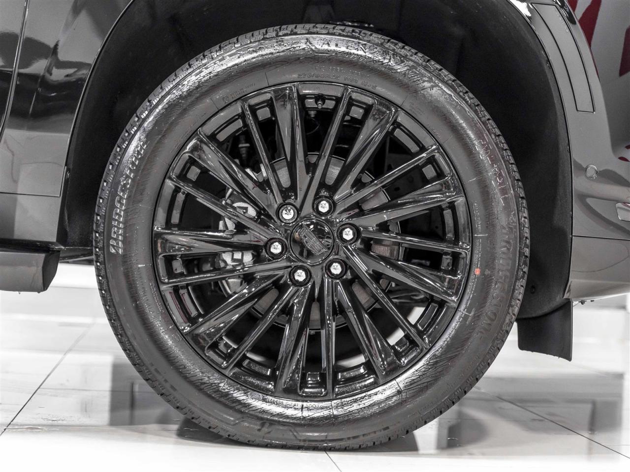 2025 Cadillac Escalade ESV 4WD PREMIUM LUXURY|NO LUX TAX|TV/DVD|PREMIUM INTERIOR|7PASS Photo