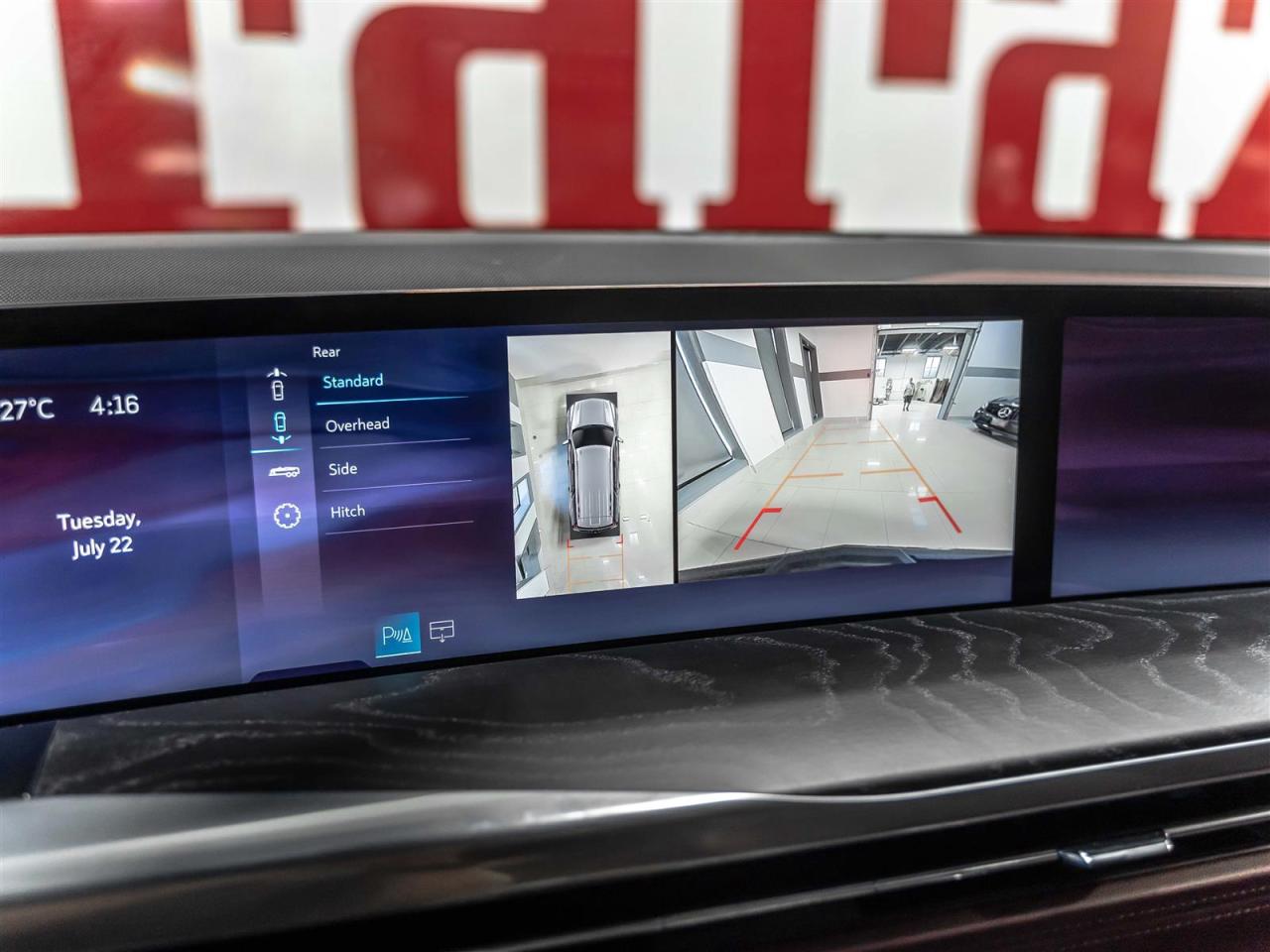 2025 Cadillac Escalade ESV 4WD PREMIUM LUXURY|NO LUX TAX|TV/DVD|PREMIUM INTERIOR|7PASS Photo