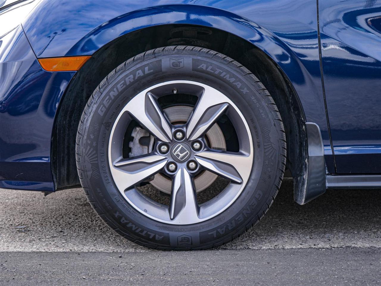 2019 Honda Odyssey EX-L | W RES | LTHR | DVD | NO ACCIDENTS Photo