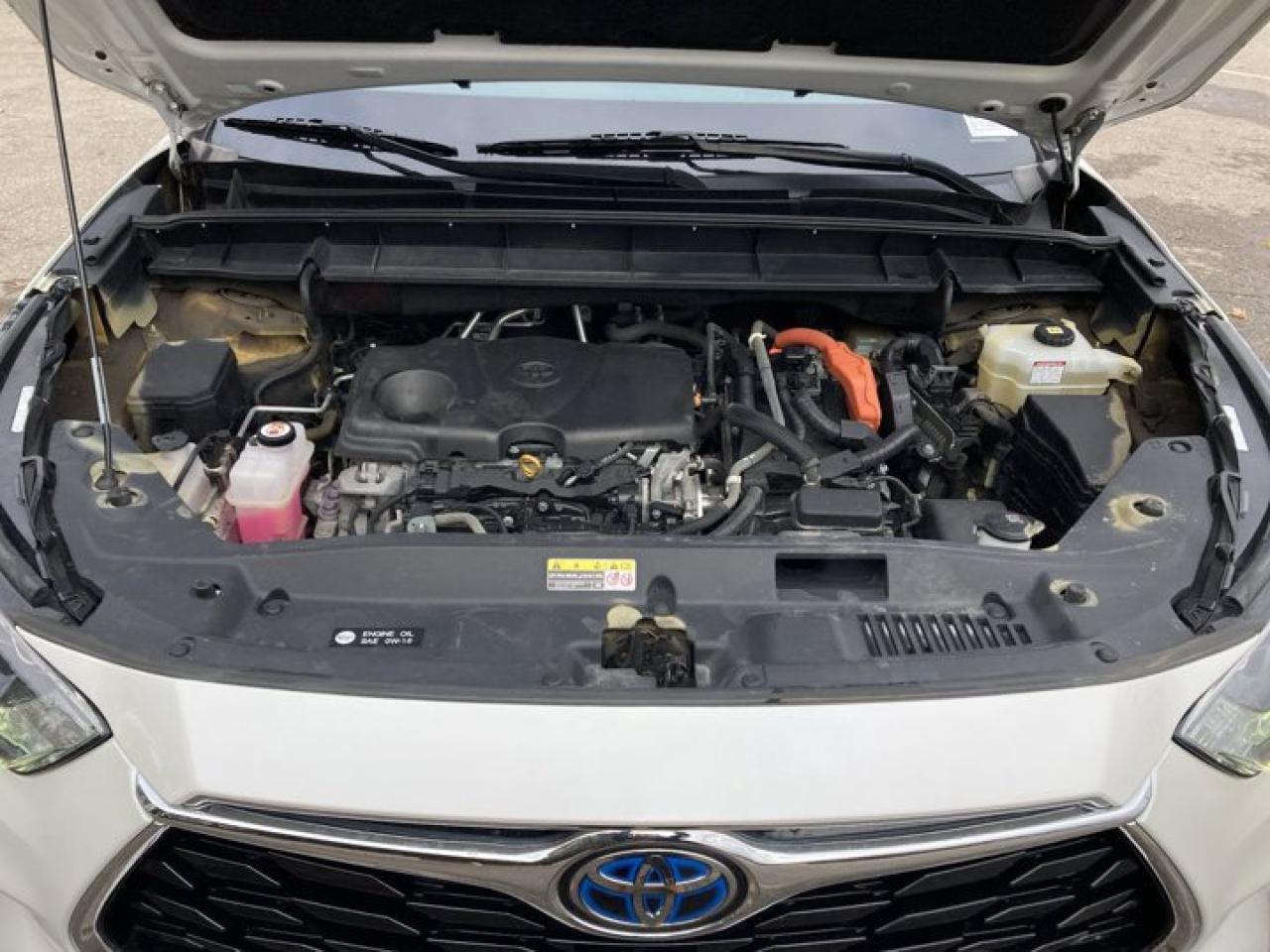 2021 Toyota Highlander HYBRID Limited AWD Photo