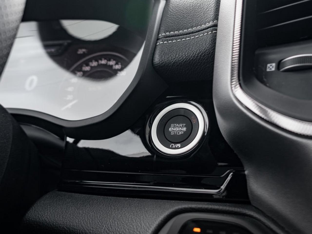 2026 RAM 1500 SPORT Photo