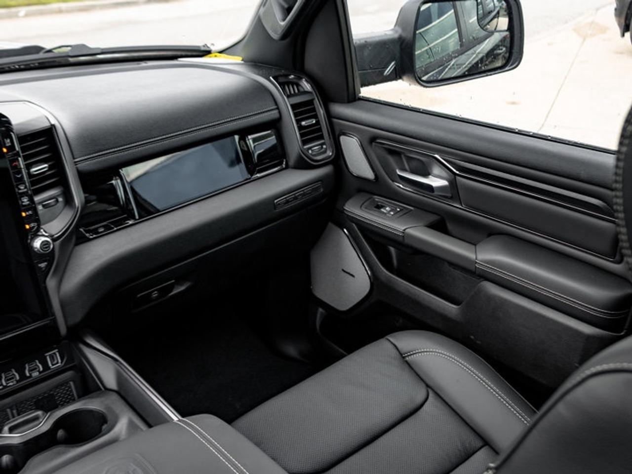 2026 RAM 1500 SPORT Photo