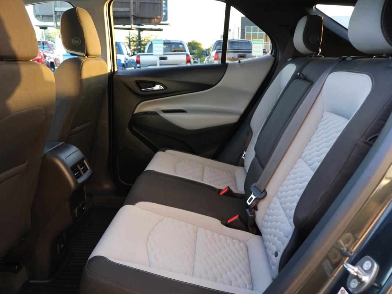 2018 Chevrolet Equinox LT DIESEL CERTIFIED *1 OWNER* CAMERA BLUETOOTH PANO ROOF HEATED SEATS CRUISE ALLOYS - Photo #17