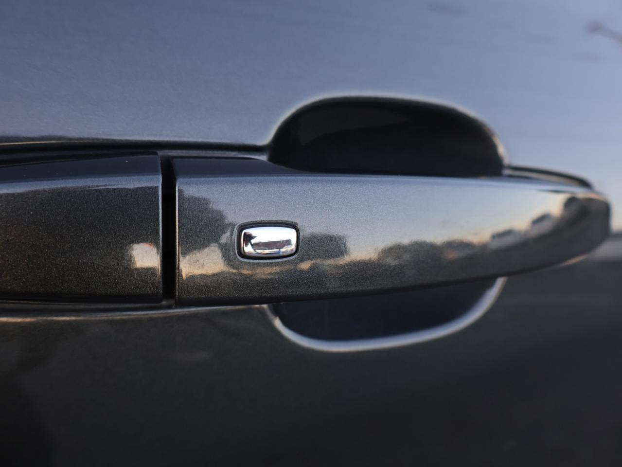 2018 Chevrolet Equinox LT DIESEL CERTIFIED *1 OWNER* CAMERA BLUETOOTH PANO ROOF HEATED SEATS CRUISE ALLOYS - Photo #36