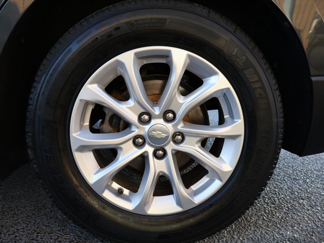 2018 Chevrolet Equinox LT DIESEL CERTIFIED *1 OWNER* CAMERA BLUETOOTH PANO ROOF HEATED SEATS CRUISE ALLOYS - Photo #44