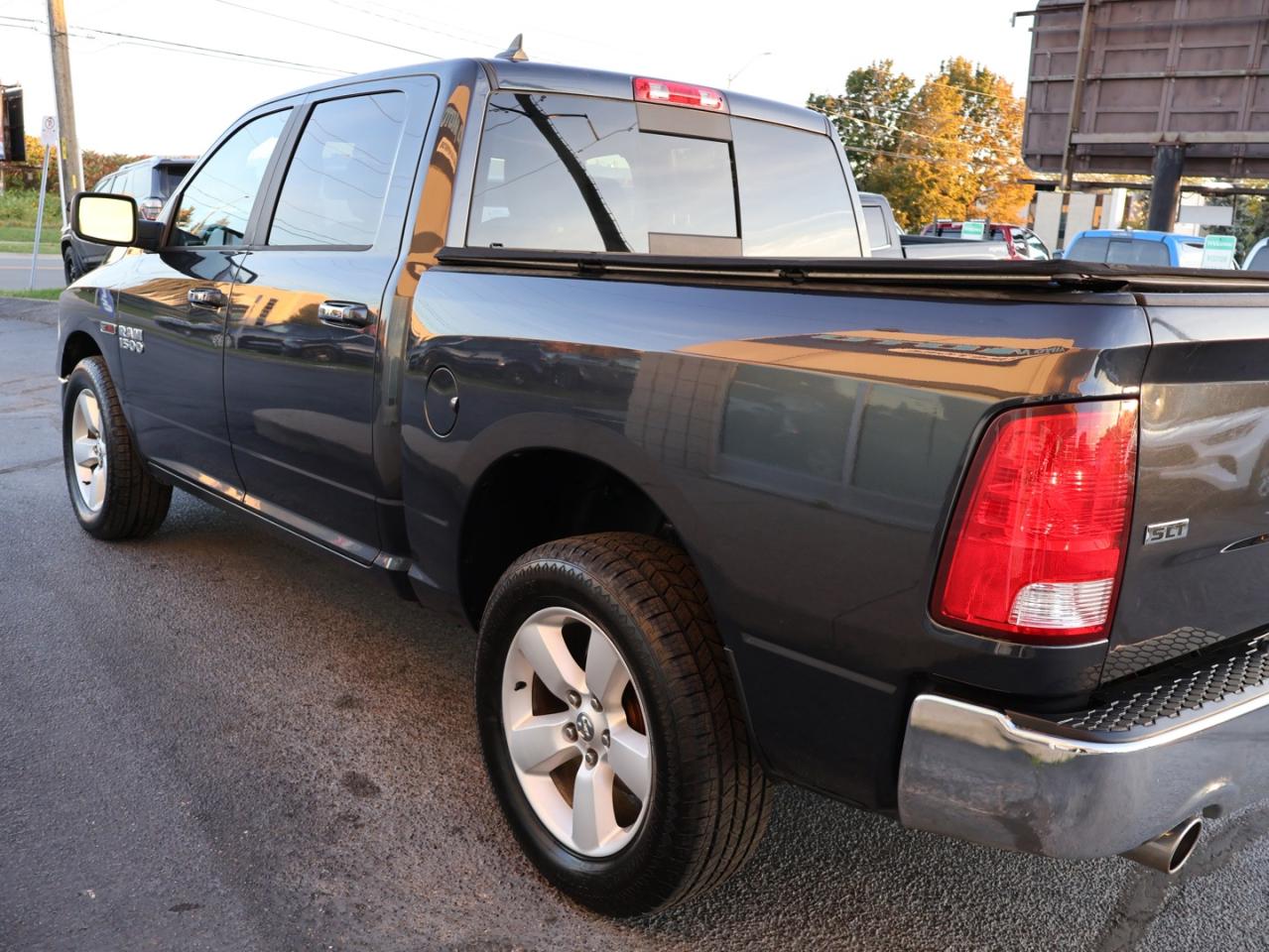 2018 RAM 1500 SLT-BIG HORN CREW DIESEL 4WD CERTIFIED *ACCIDENT FREE* NAV CAMERA BLUETOOTH LEATHER/STEERING HEATED CRUISE ALLOYS - Photo #4