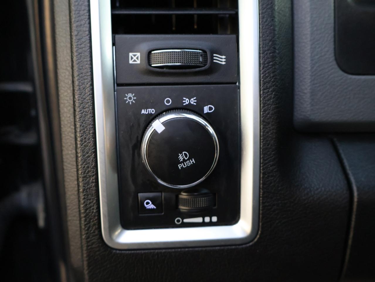 2018 RAM 1500 SLT-BIG HORN CREW DIESEL 4WD CERTIFIED *ACCIDENT FREE* NAV CAMERA BLUETOOTH LEATHER/STEERING HEATED CRUISE ALLOYS - Photo #28