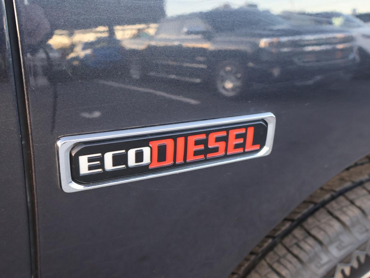 2018 RAM 1500 SLT-BIG HORN CREW DIESEL 4WD CERTIFIED *ACCIDENT FREE* NAV CAMERA BLUETOOTH LEATHER/STEERING HEATED CRUISE ALLOYS - Photo #33
