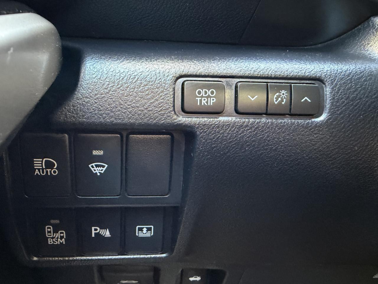 2019 Lexus IS 300 AWD - Photo #21