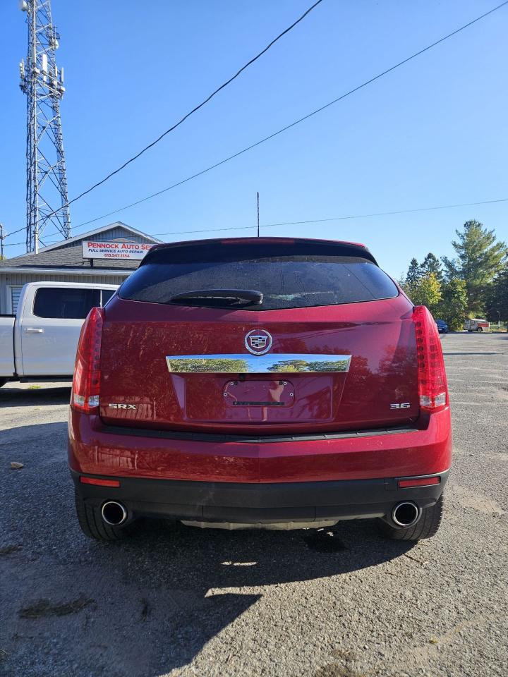 2015 Cadillac SRX Base - Photo #2
