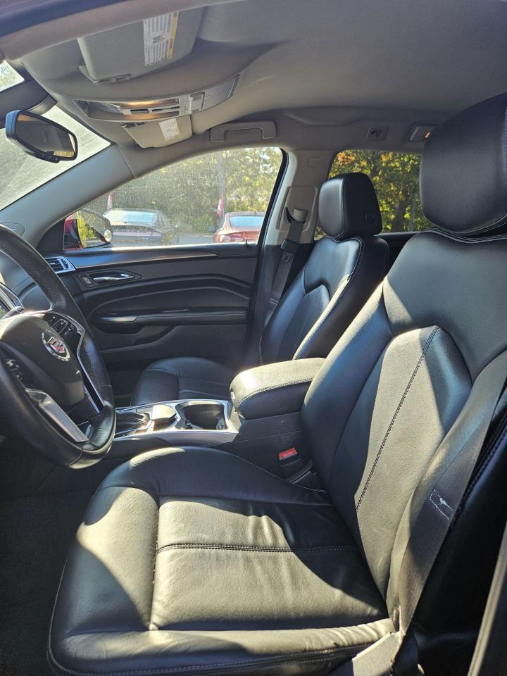 2015 Cadillac SRX Base - Photo #5