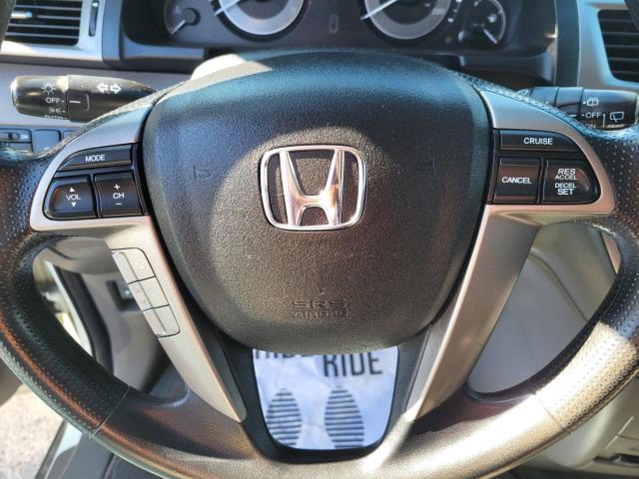 2016 Honda Odyssey EX Photo10