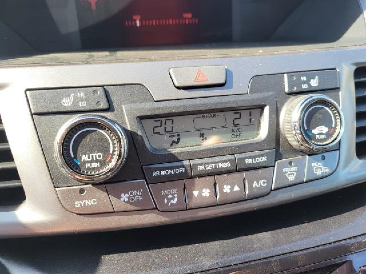 2016 Honda Odyssey EX Photo35