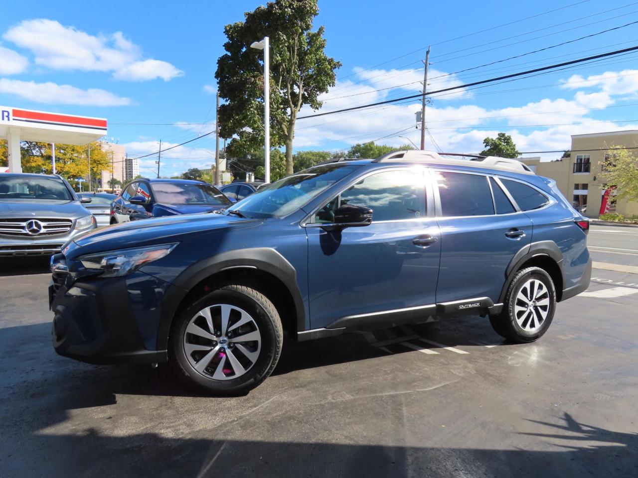 2024 Subaru Outback TOURING PKG - Blind Spot Monitor - Reverse Camera !!! Photo