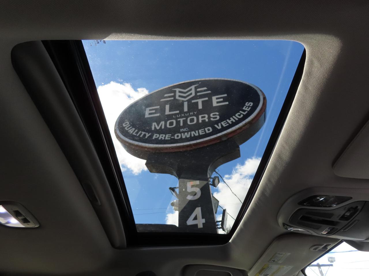 2024 Subaru Outback TOURING PKG - Blind Spot Monitor - Reverse Camera !!! Photo