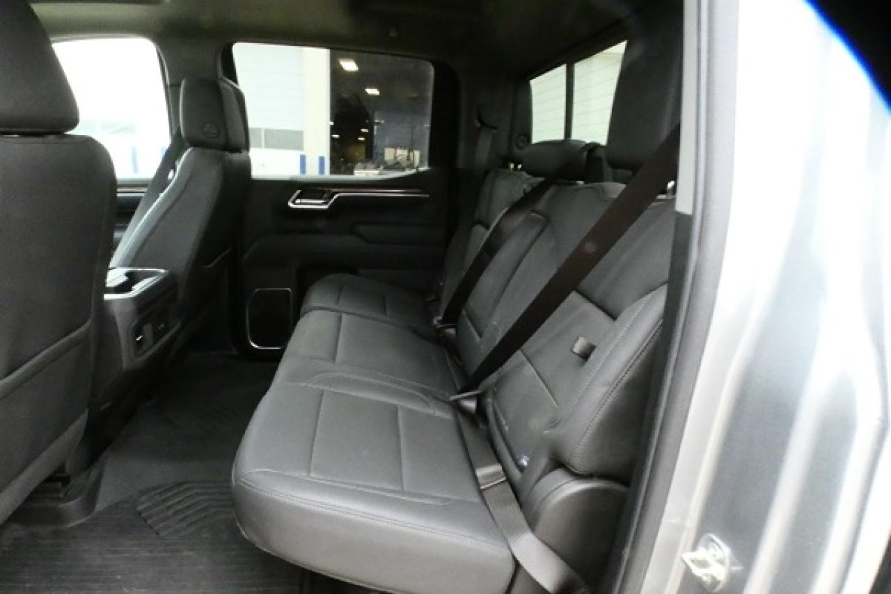 2025 Chevrolet Silverado 1500 RST Z71 w/Htd Leather, S/R, NAV, BUC - Photo #9