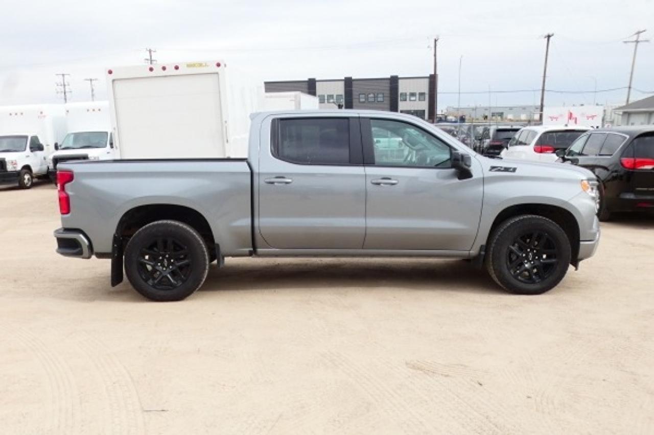 2025 Chevrolet Silverado 1500 RST Z71 w/Htd Leather, S/R, NAV, BUC - Photo #5