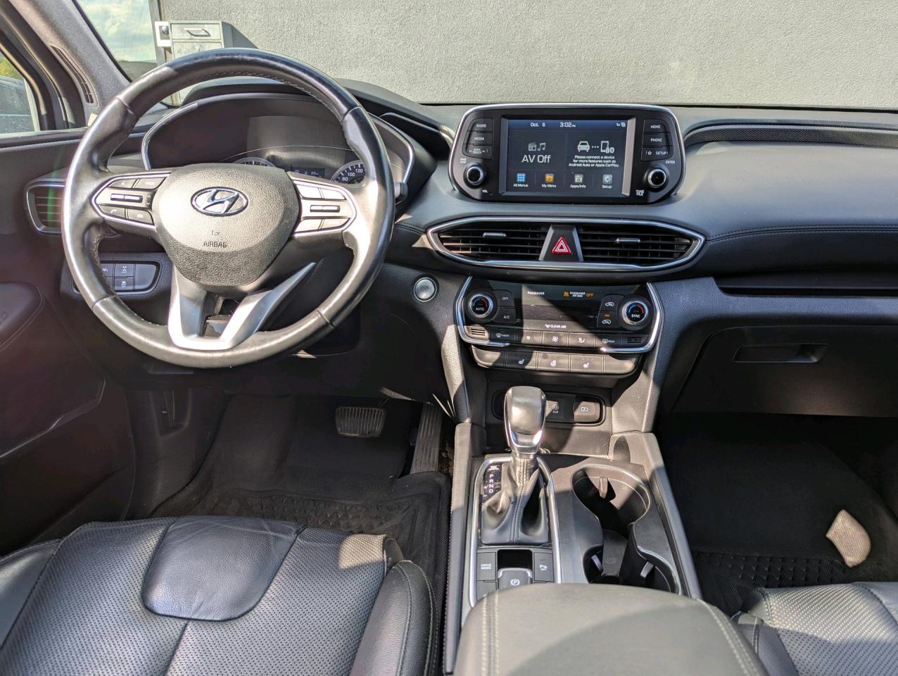 2020 Hyundai Santa Fe 2.4L Preferred AWD w/Sun/Leather Package SEL H-TRAC Photo4