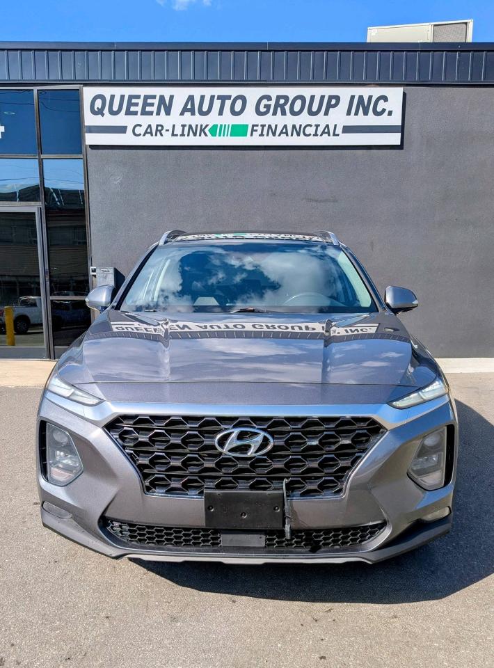 2020 Hyundai Santa Fe 2.4L Preferred AWD w/Sun/Leather Package SEL H-TRAC Photo2