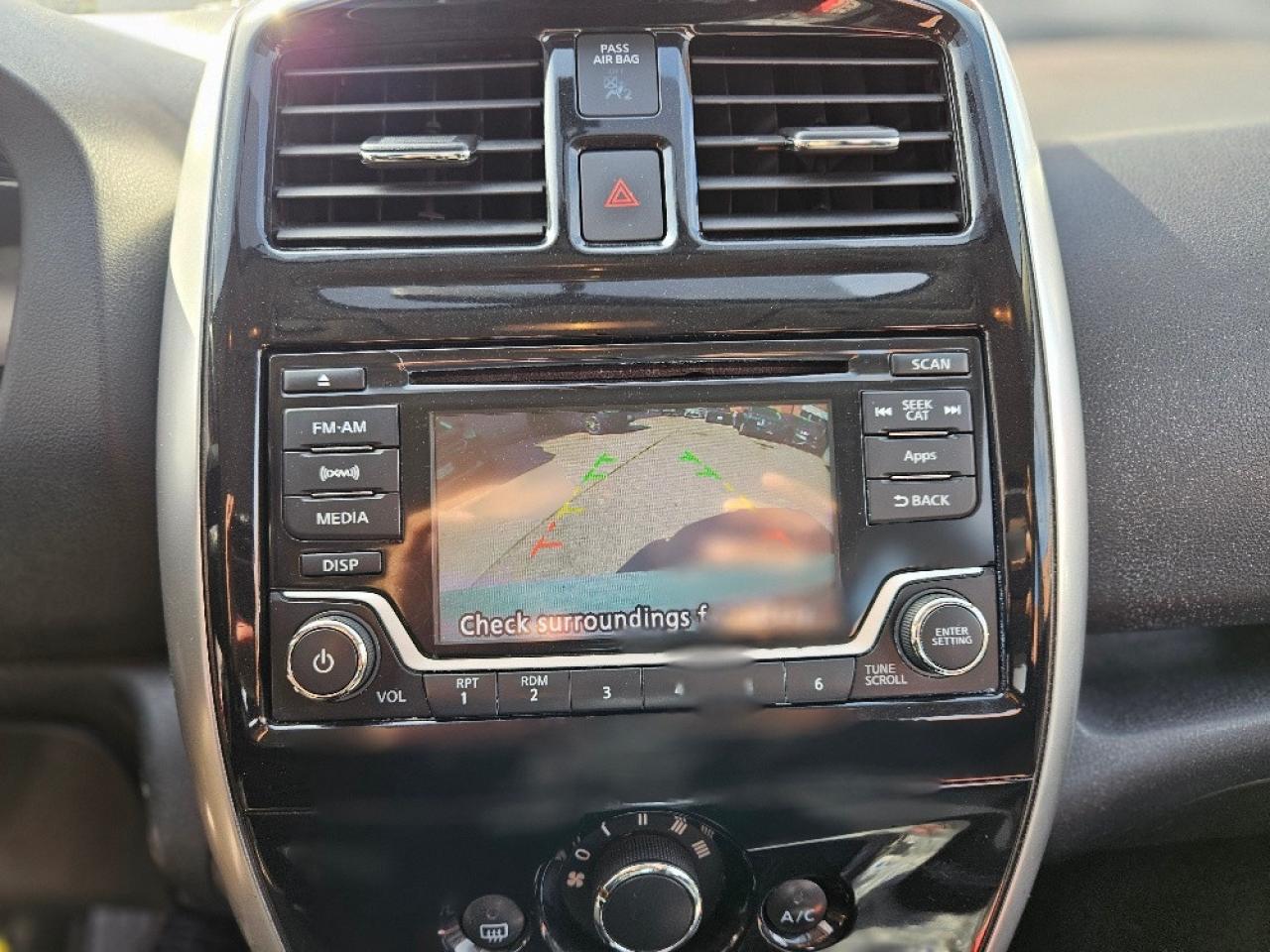 2016 Nissan Versa Note 5dr HB Man 1.6 S Photo