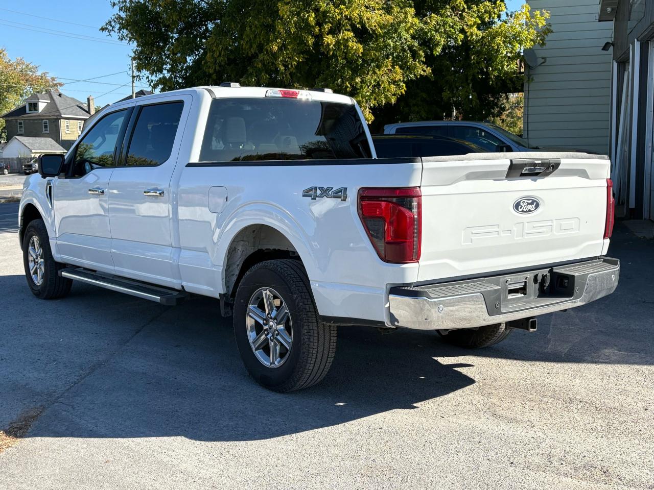 2024 Ford F-150 XLT - Photo #2