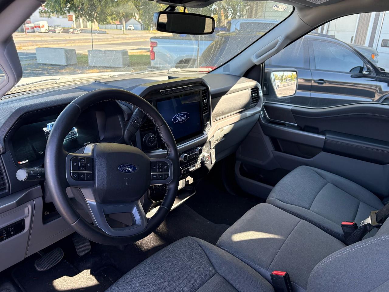 2024 Ford F-150 XLT - Photo #5