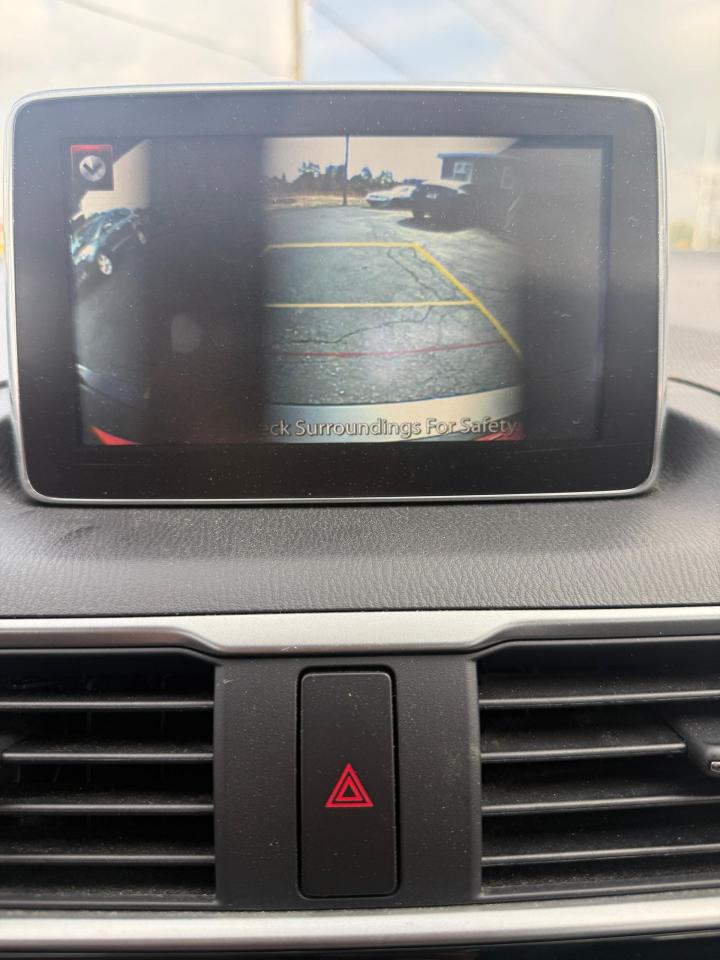 2014 Mazda MAZDA3 GS-SKY - Photo #7