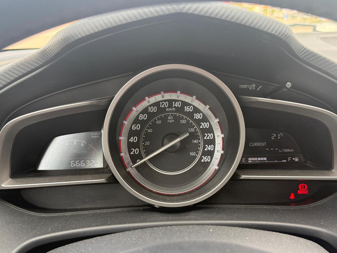 2014 Mazda MAZDA3 GS-SKY - Photo #16