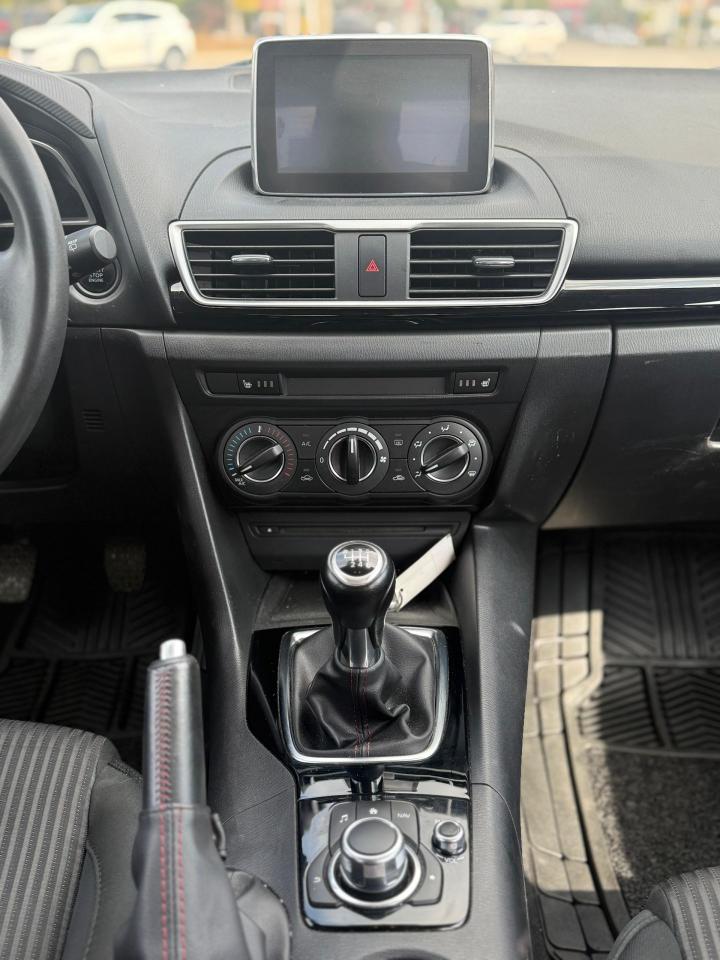 2014 Mazda MAZDA3 GS-SKY - Photo #22