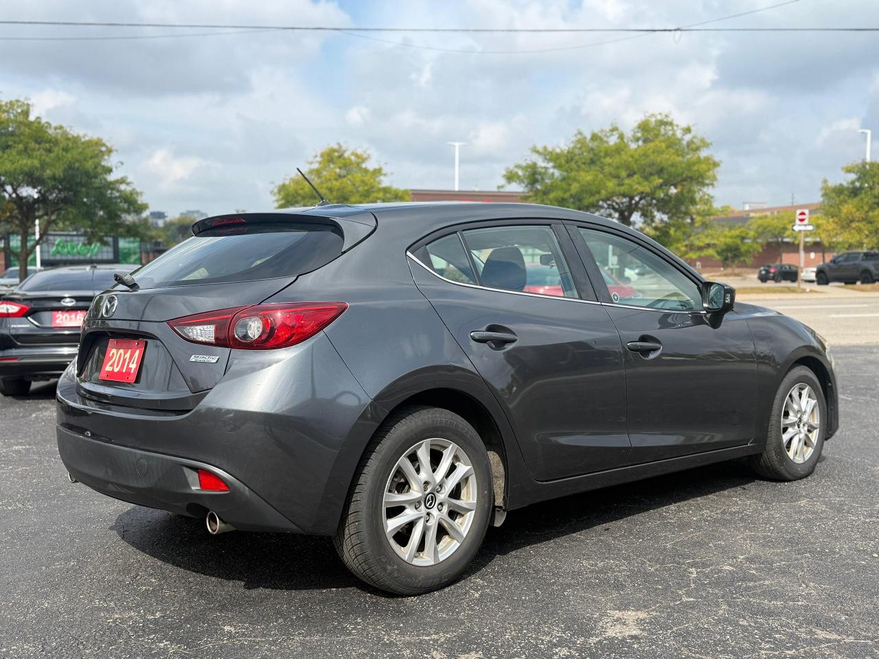 2014 Mazda MAZDA3 GS-SKY - Photo #10